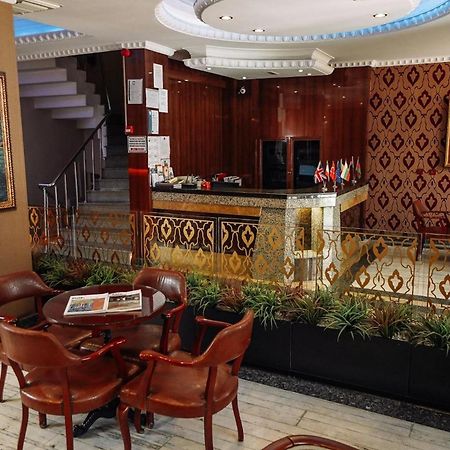Topkapi Golden Time Hotel Истанбул Екстериор снимка